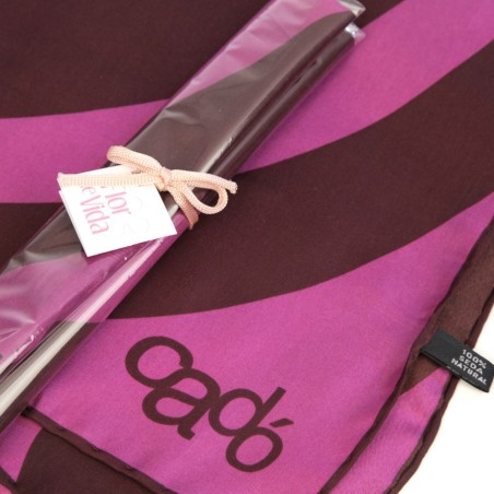 Pañuelo fucsia de seda natural 